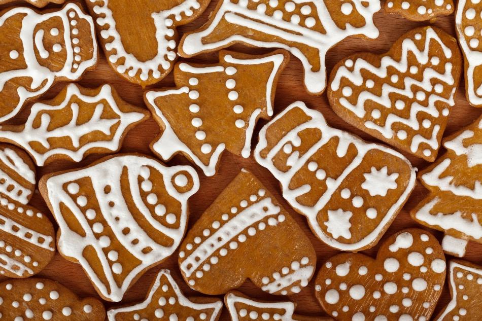 Festive iced gingerbread biscuits