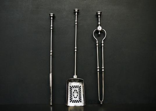 A set of late Georgian firetools