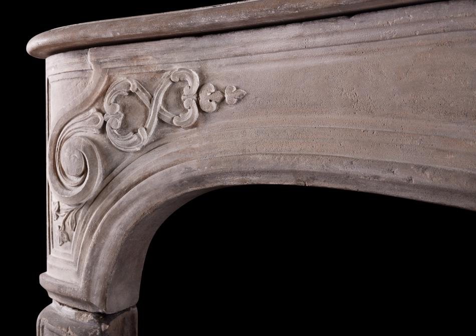 A fine quality 18th century fireplace