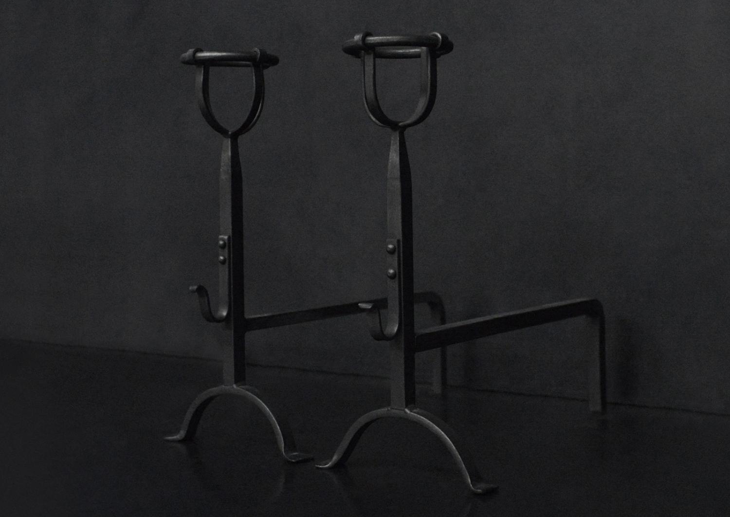 A pair of mulling top firedogs